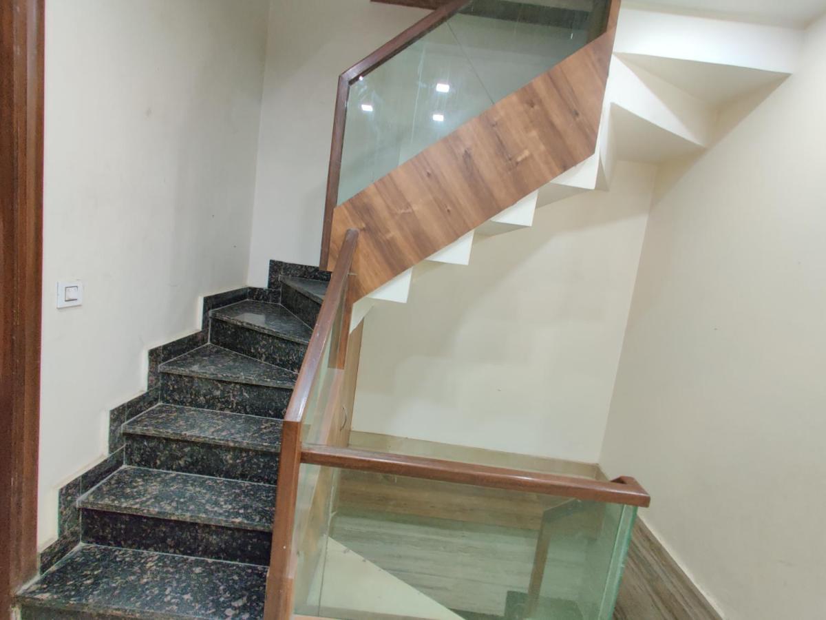 Hotel 56 - 200 Meter From Golden Temple Amritsar Exterior photo
